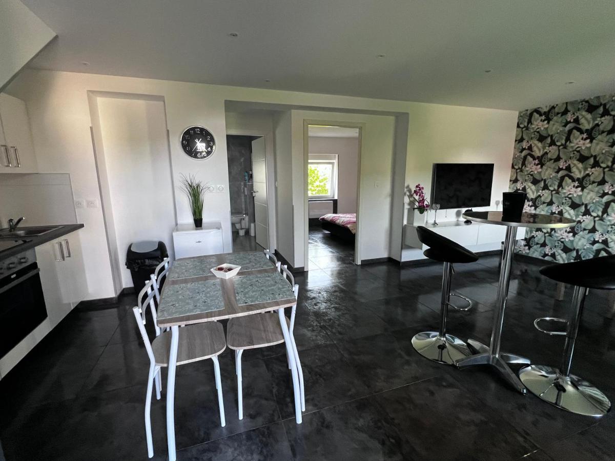 Superbe Appartement Danjoutin Exterior foto
